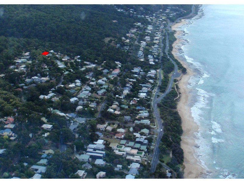 18 Neade  Street, Lorne VIC 3232