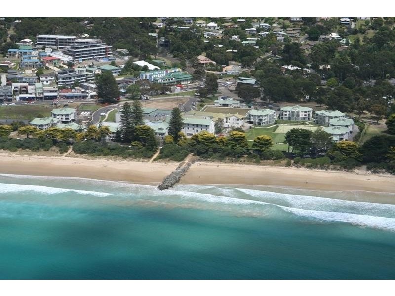 35 Mountjoy  Parade, Lorne VIC 3232
