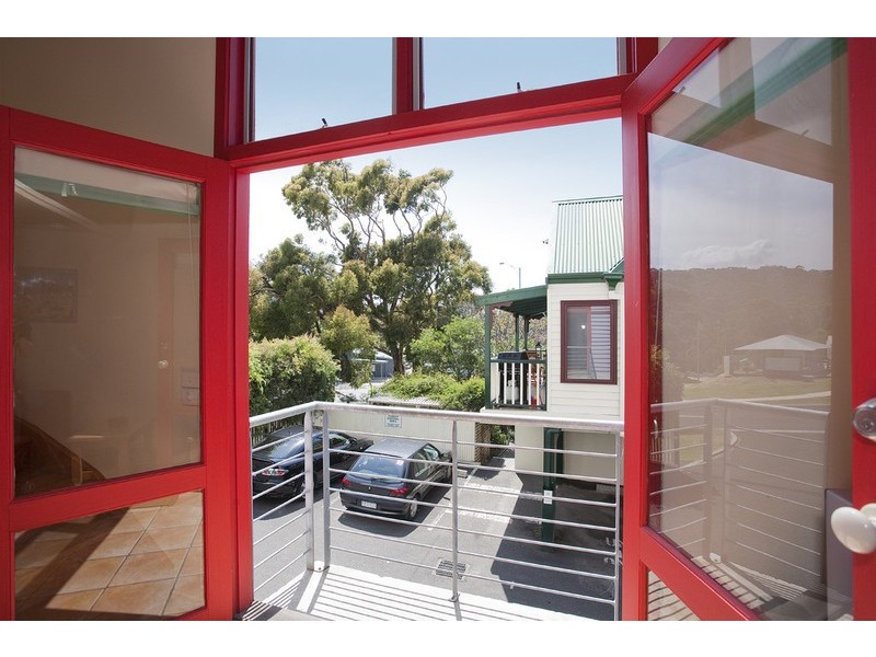 16/22-28 Mountjoy Parade, Lorne VIC 3232