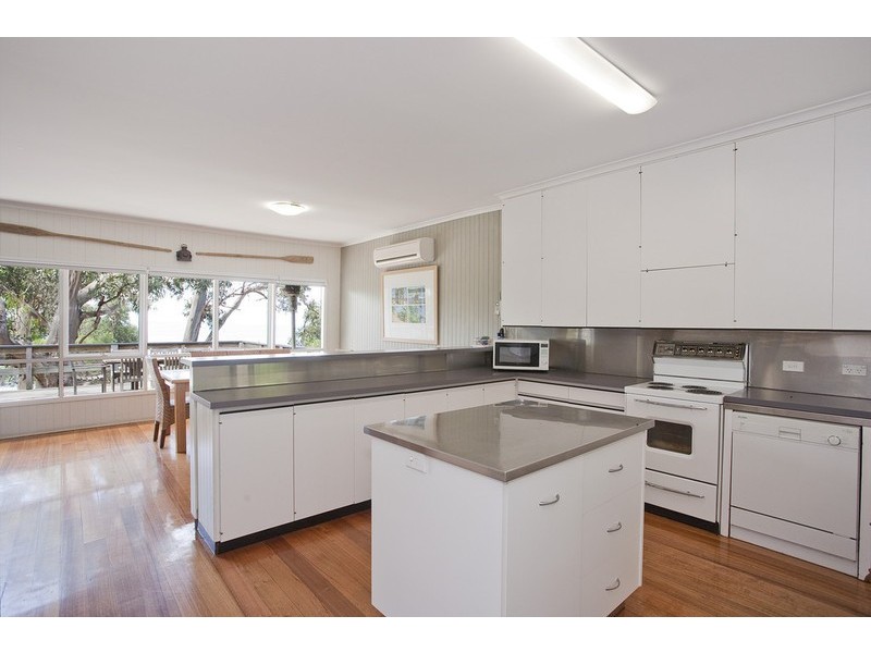 77 Charles Street, Lorne VIC 3232