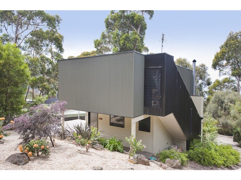 1/17 Toorak Terrace, Lorne VIC 3232