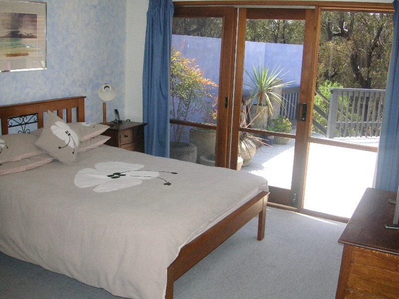 44 Ridge Road, Fairhaven VIC 3231