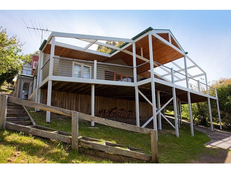 75A Great Ocean Road, Lorne VIC 3232