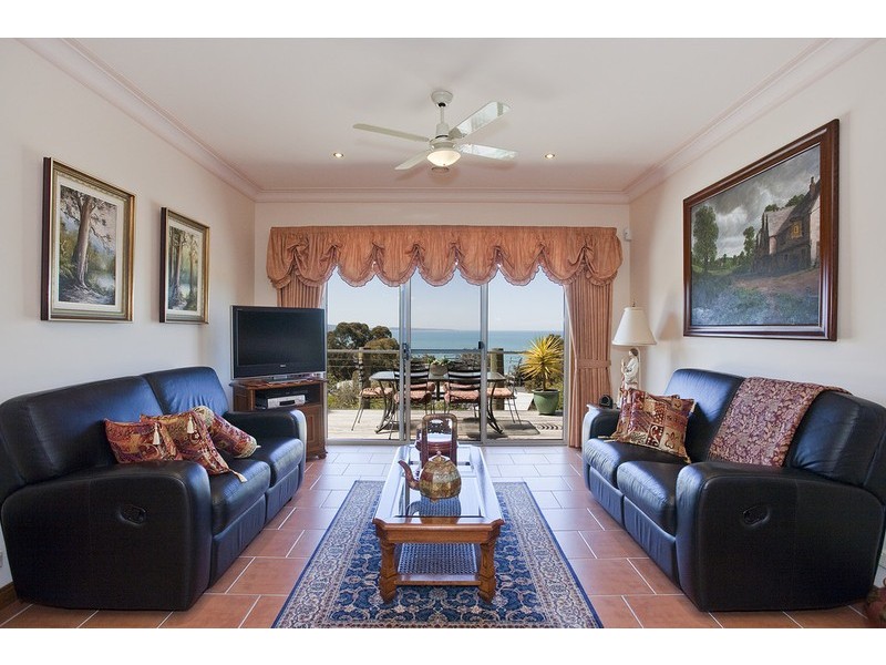 3 Moorhouse Street, Lorne VIC 3232