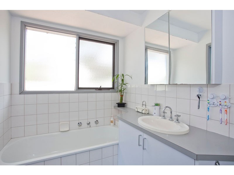 2/7 William Street, Lorne VIC 3232