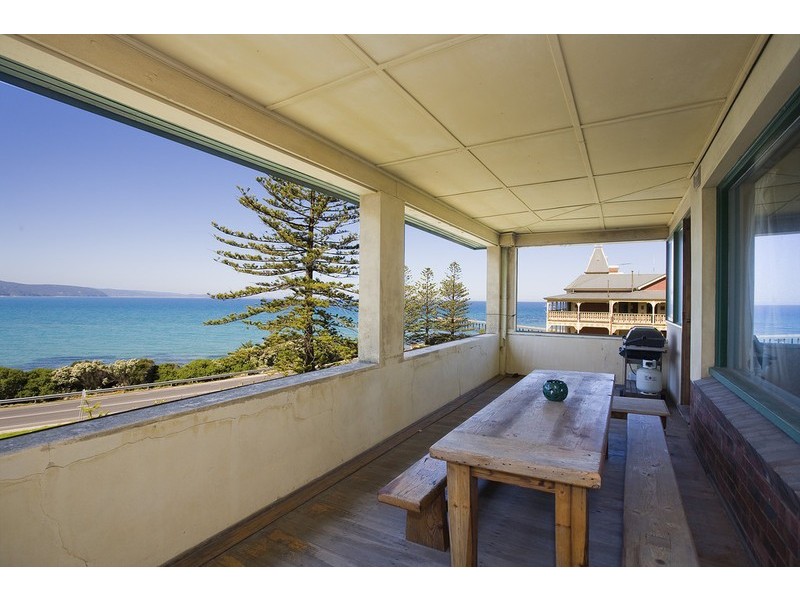 264 Mountjoy Pde, Lorne VIC 3232