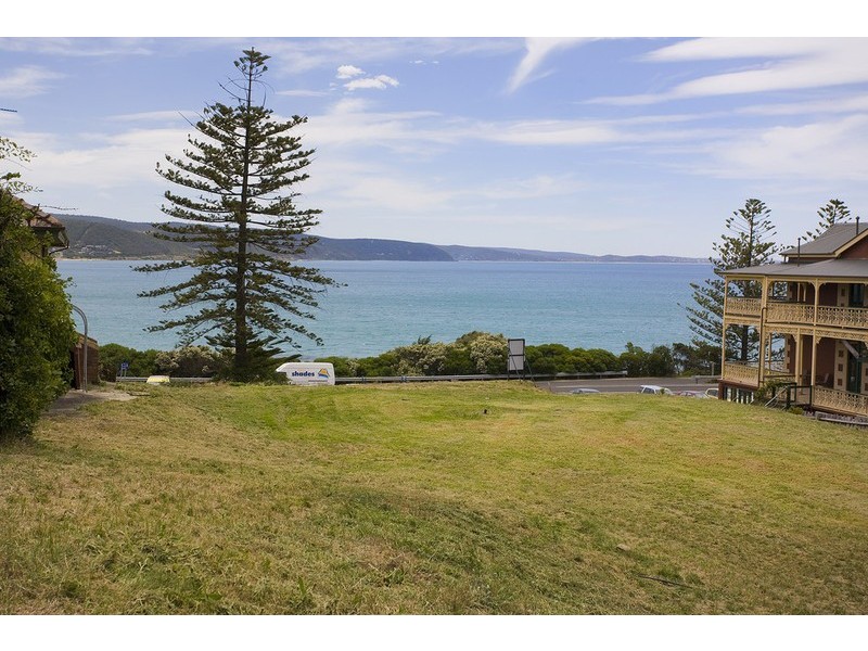 266 Mountjoy Pde, Lorne VIC 3232