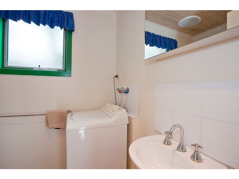 17/22-28 Mountjoy Parade, Lorne VIC 3232