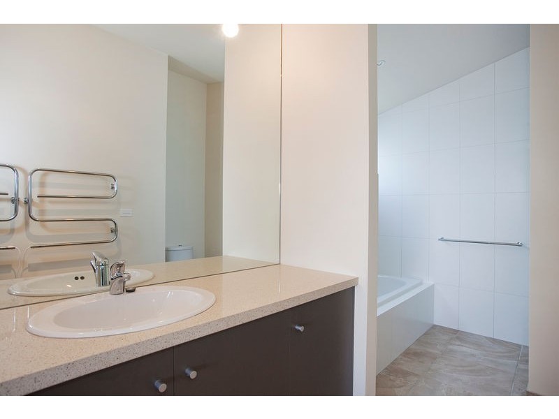 69 Charles Street, Lorne VIC 3232