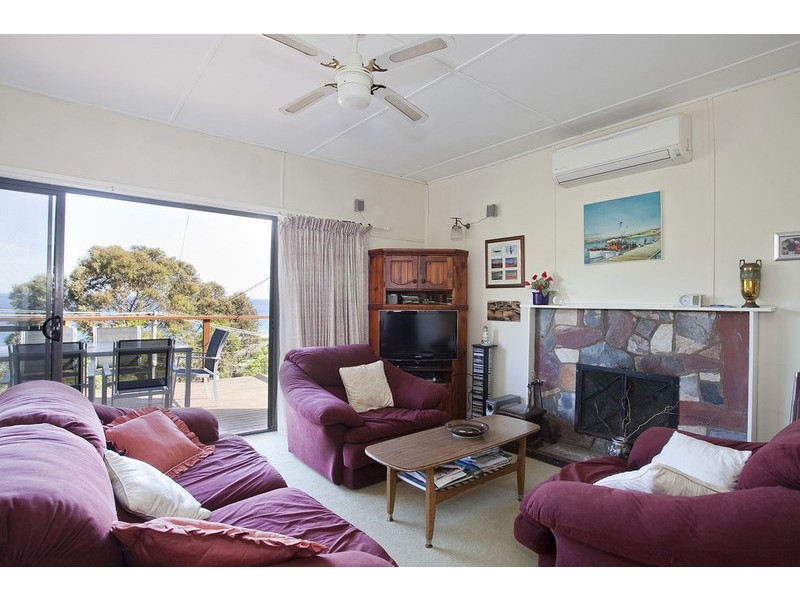 25 Harrington Street, Separation Creek VIC 3221