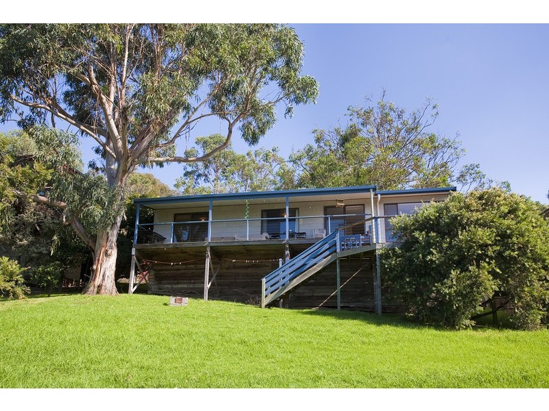 18 Gibson Avenue, Kennett River VIC 3221