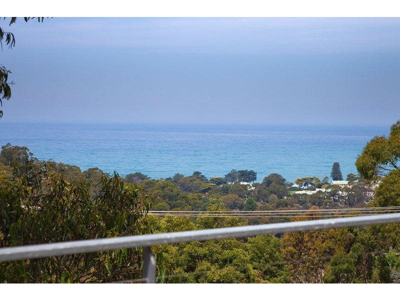 7 Gardiner Avenue, Lorne VIC 3232