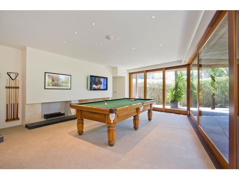 6 Fern Avenue, Lorne VIC 3232