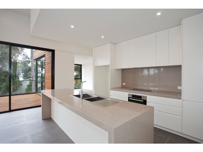 24 Toorak Terrace, Lorne VIC 3232