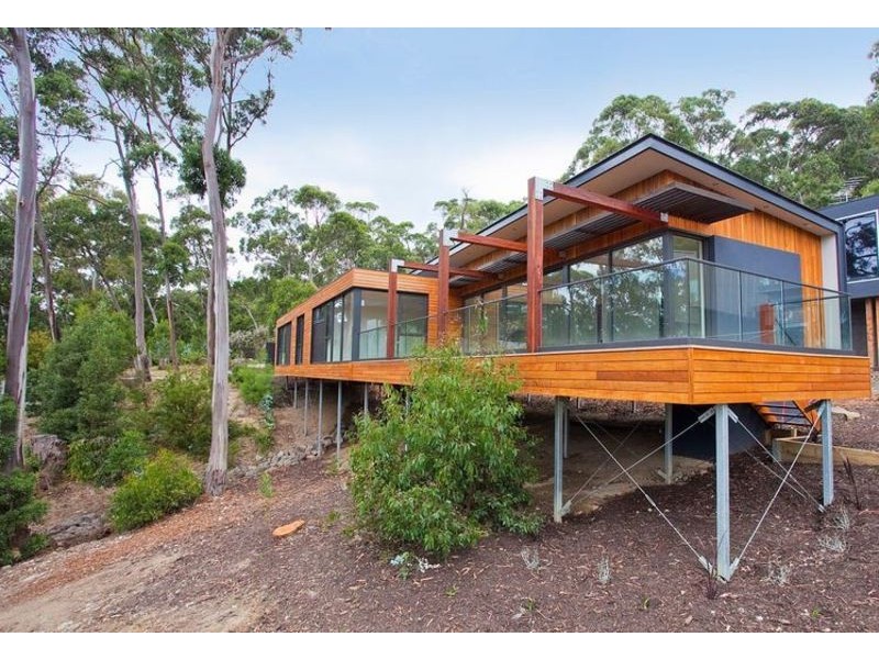 24 Toorak Terrace, Lorne VIC 3232