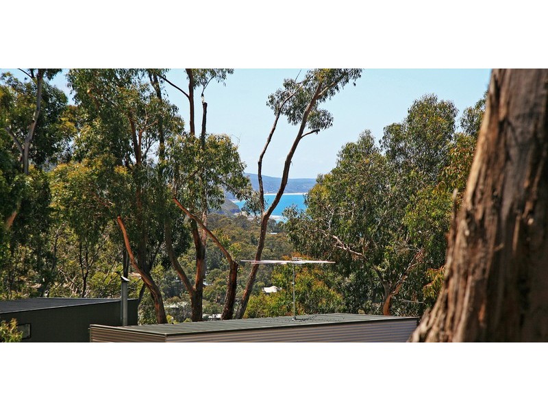 24 Toorak Terrace, Lorne VIC 3232