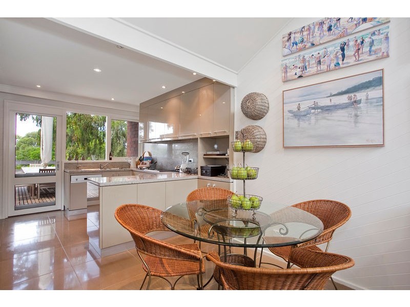 31 Charles Street, Lorne VIC 3232