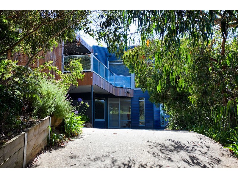 20 Tradewinds Avenue, Lorne VIC 3232