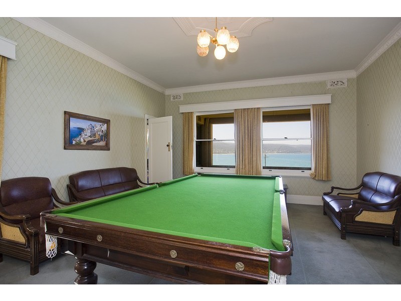 264 Mountjoy Pde, Lorne VIC 3232