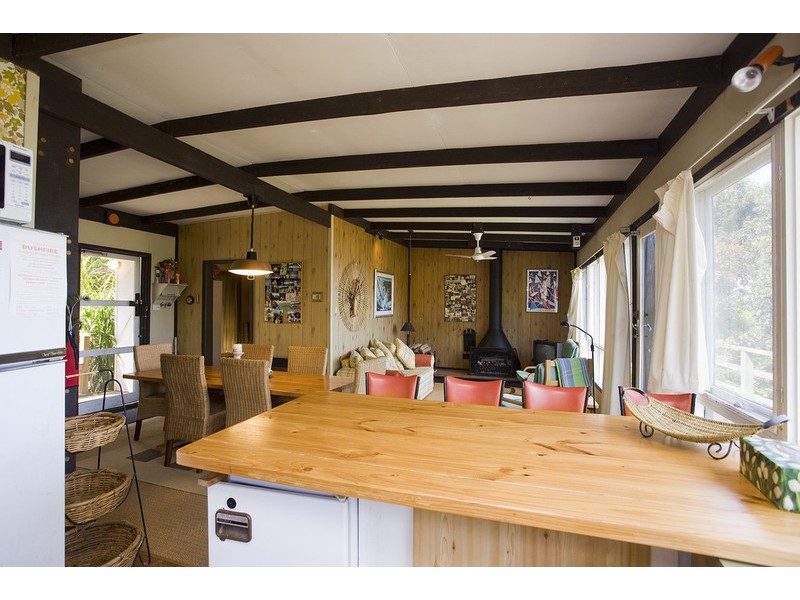 12 Sarsfield Street, Separation Creek VIC 3221