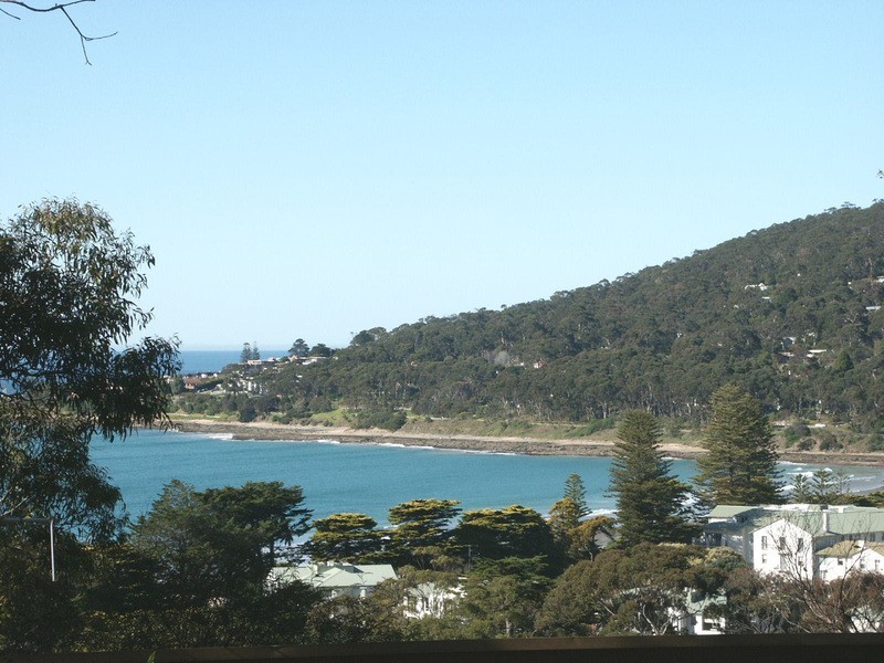 13 Gwynne Avenue, Lorne VIC 3232