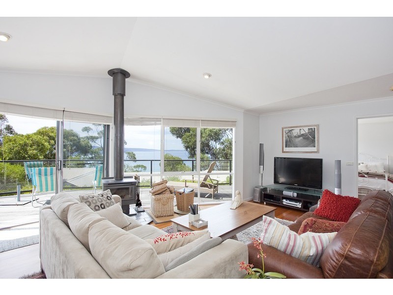 13 Wallace Street, Lorne VIC 3232