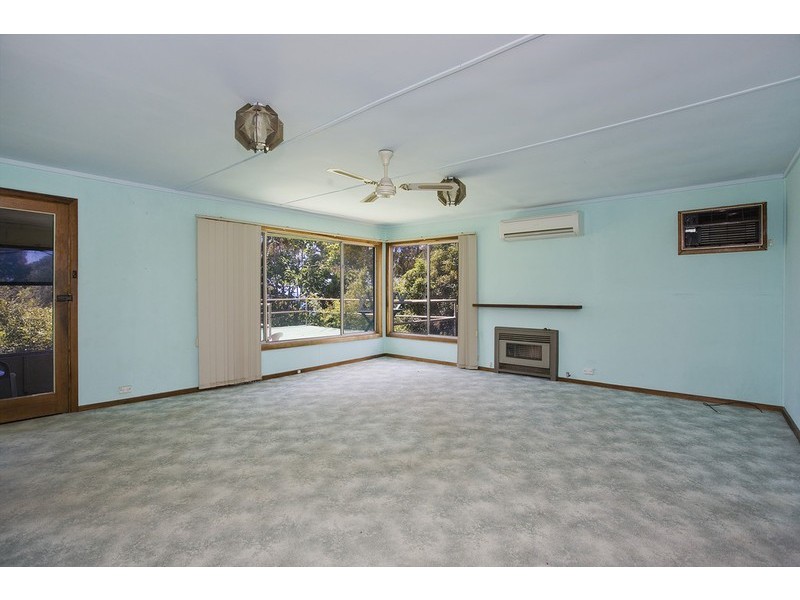 17 Gwynne Avenue, Lorne VIC 3232