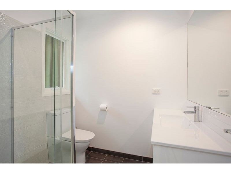 1/6 Richardson Boulevard, Lorne VIC 3232