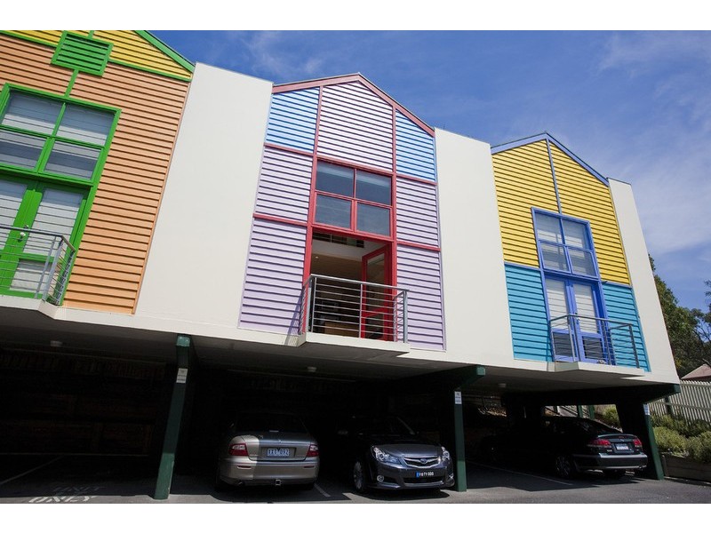 15/22-28 Mountjoy Parade, Lorne VIC 3232