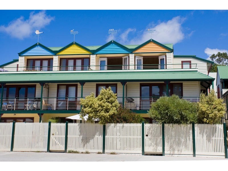 8/22-28 Mountjoy Parade, Lorne VIC 3232