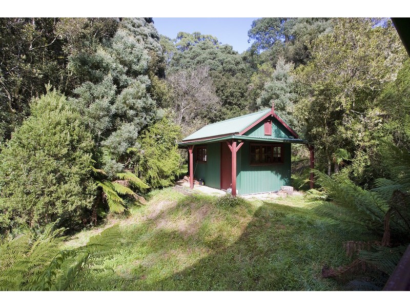 955 Mount Sabine Road, Lorne VIC 3232