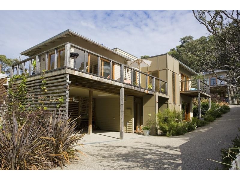 1/77 Deans Marsh Road, Lorne VIC 3232