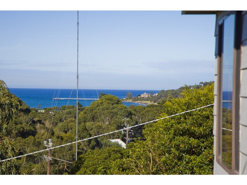 25 Richardson Boulevard, Lorne VIC 3232