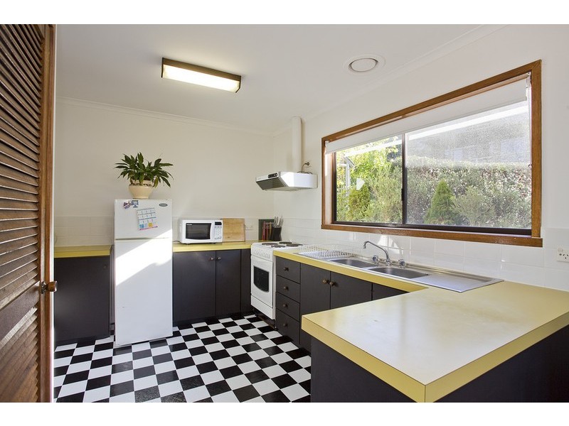 25 Richardson Boulevard, Lorne VIC 3232