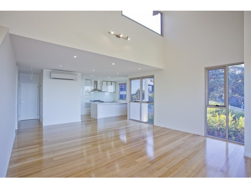 4 Roache Court, Lorne VIC 3232