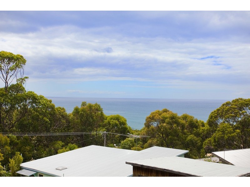 12 Neade Street, Lorne VIC 3232