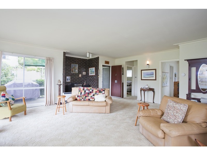 12 Neade Street, Lorne VIC 3232