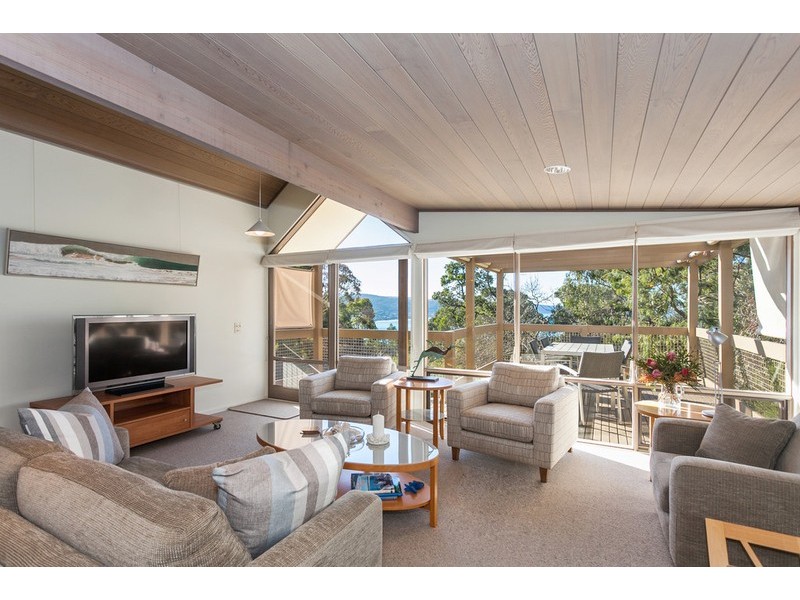 4/9 Albert Street, Lorne VIC 3232