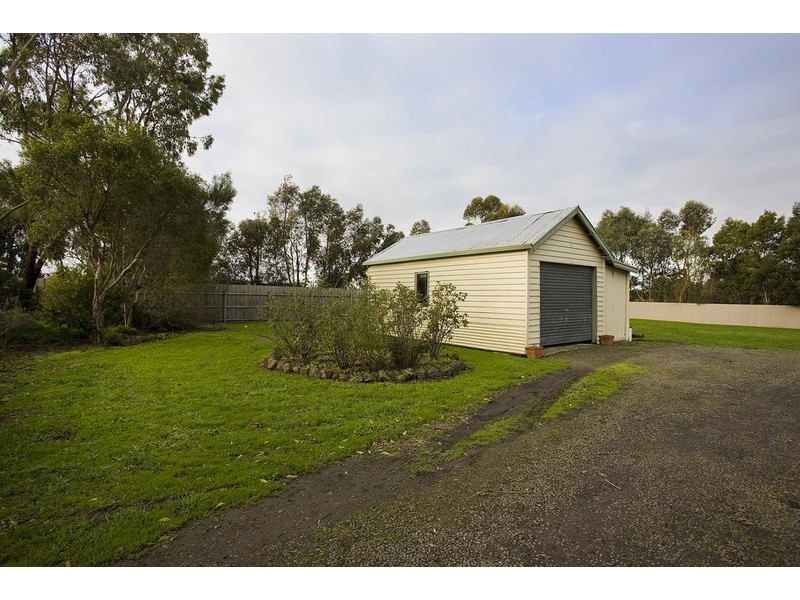 27 Strachan Street, Birregurra VIC 3242