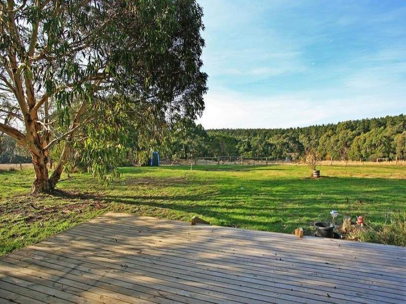 215 Aireys Inlet Road, Bambra VIC 3241