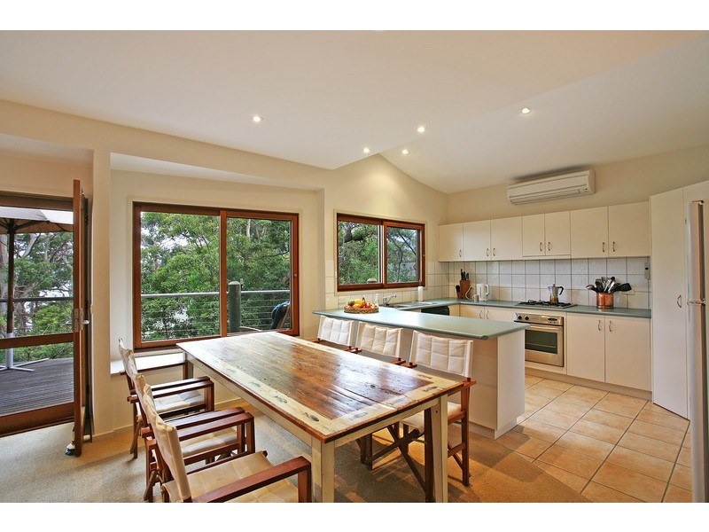 14a Charles Street, Lorne VIC 3232