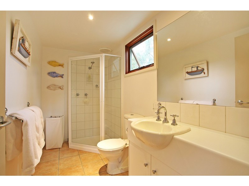 14a Charles Street, Lorne VIC 3232