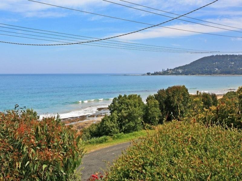 55 Hall Street, Lorne VIC 3232