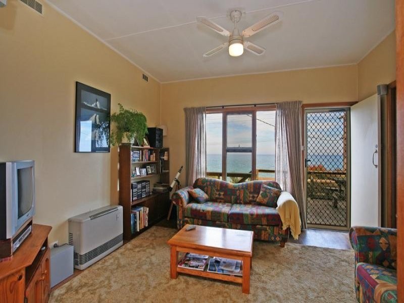 55 Hall Street, Lorne VIC 3232