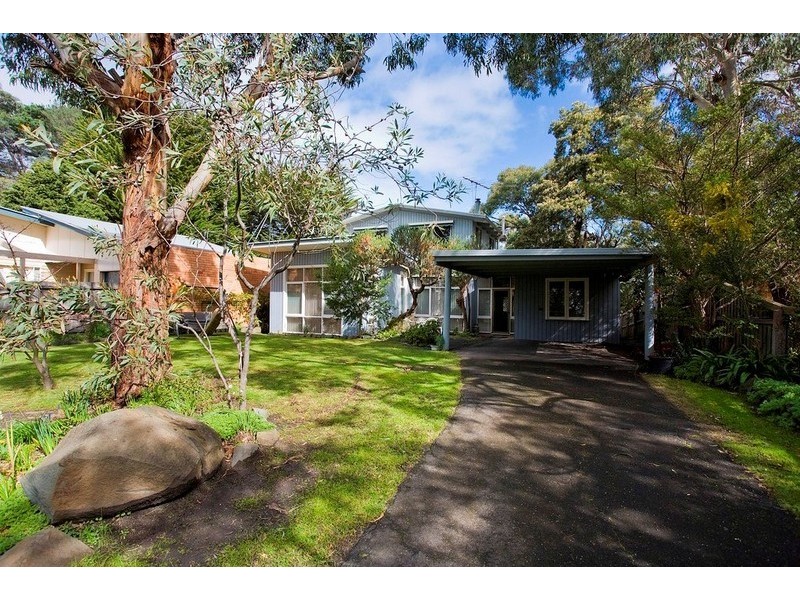 72 George Street, Lorne VIC 3232