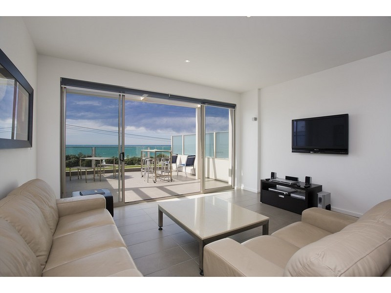 118 Mountjoy Parade, Lorne VIC 3232