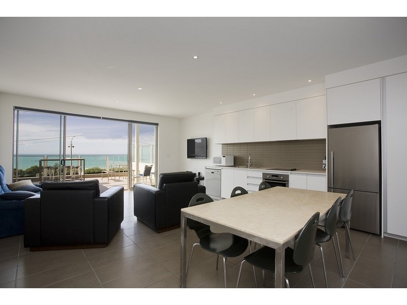 118 Mountjoy Parade, Lorne VIC 3232