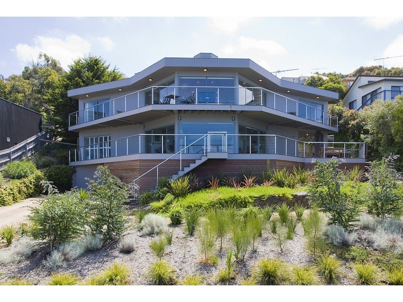 41 Hall Street, Lorne VIC 3232