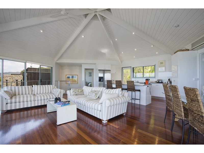 41 Hall Street, Lorne VIC 3232