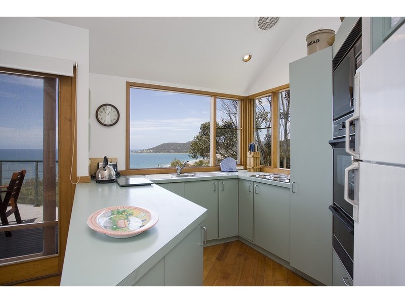 17 Summerhills Avenue, Lorne VIC 3232